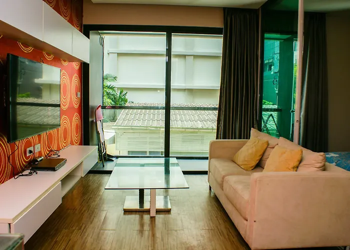Sixty Six Pattaya Beach Road Apartment