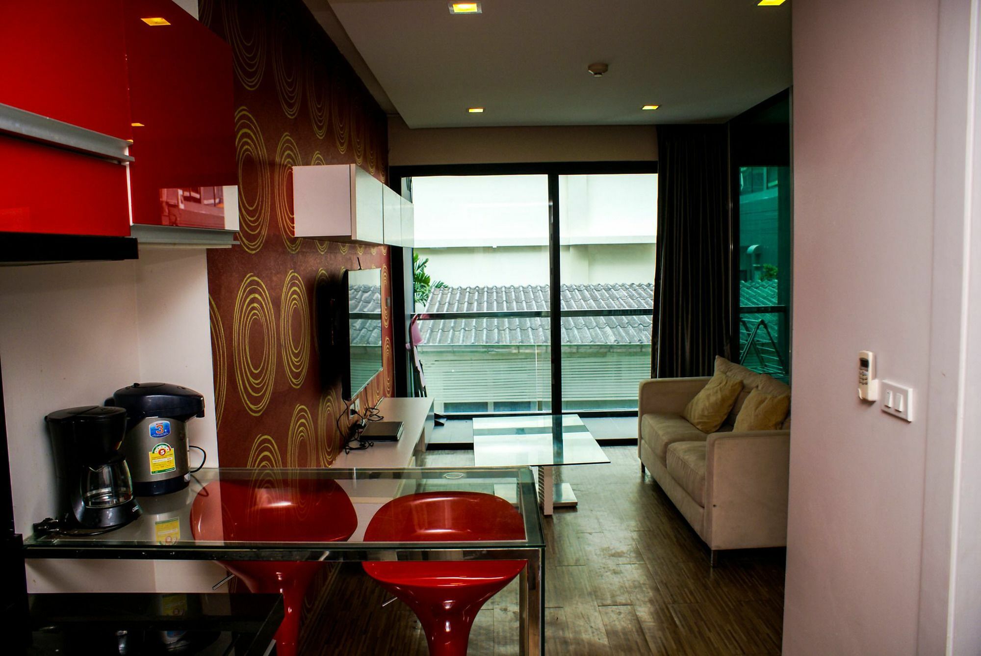 Sixty Six Road Hotel