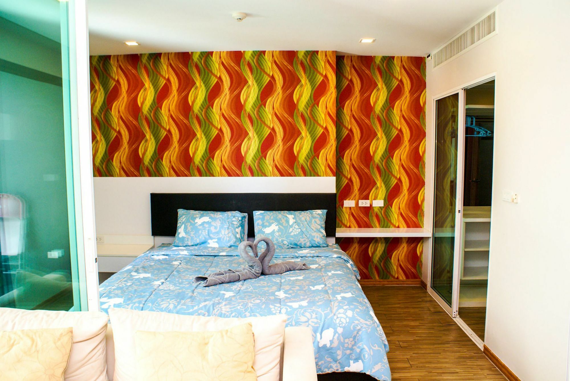Hotel Sixty Six Road