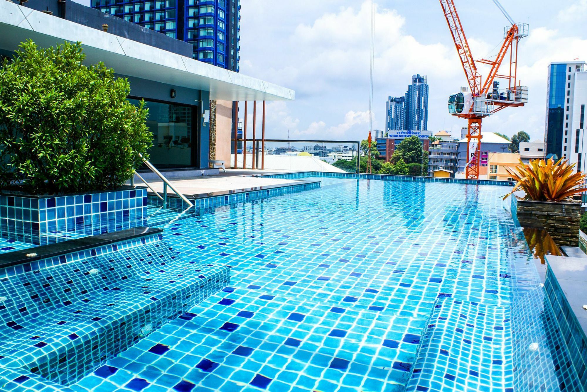 Sixty Six Road Pattaya